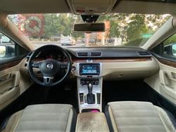 فولكسفاغن باسات CC